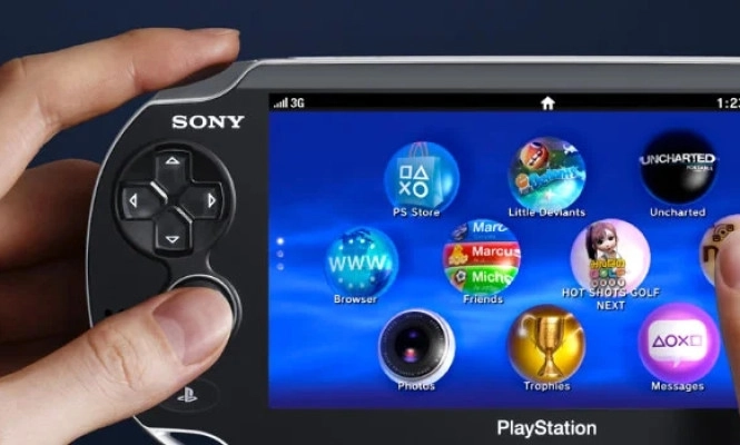Sony pode estar trabalhando em um novo console portátil capaz de rodar jogos de PS4