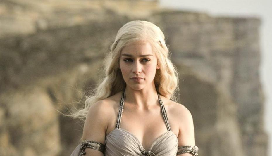 Emilia Clarke diz que sempre valorizou Game of Thrones e se declara "profundamente grata" por ter sido Daenerys 1 Game of Thrones2